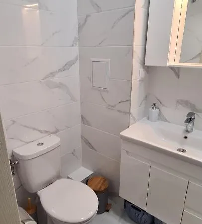 Luxury Penthouse At Valencia Gardens Apartmán