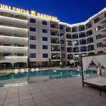 Luxury Penthouse Apartments At Valencia Gardens