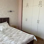 Luxury Penthouse At Valencia Gardens Apartment *