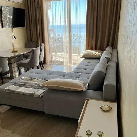 Luxury Seaview Penthouse Apartments At Valencia Gardens Apartment