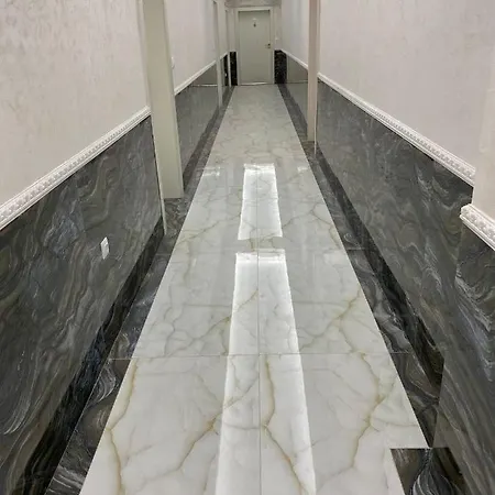 Luxury Penthouse At Valencia Gardens Апартамент *
